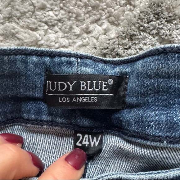 Judy Blue jeans Destroy Get Something Straight Mid Rise raw hem 24W new - Picture 3 of 14